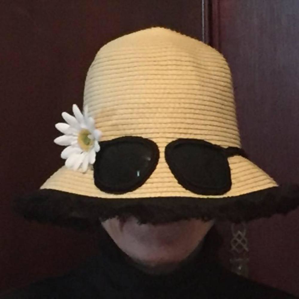 Meet your Posher, Toni